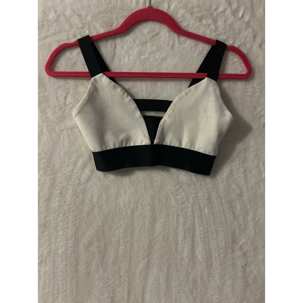 Bebe Black White Colorblock Strappy Cage Back Crop Top Bralette‎ Small 8802-323